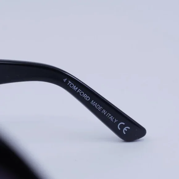 Tom Ford Carine-02 FT0902 01B Sunglasses Black Butterfly Frame, Smoke Lenses NWT Tom Ford FT 0902 Carine-02 01B Shiny Black/Smoke  main image 4